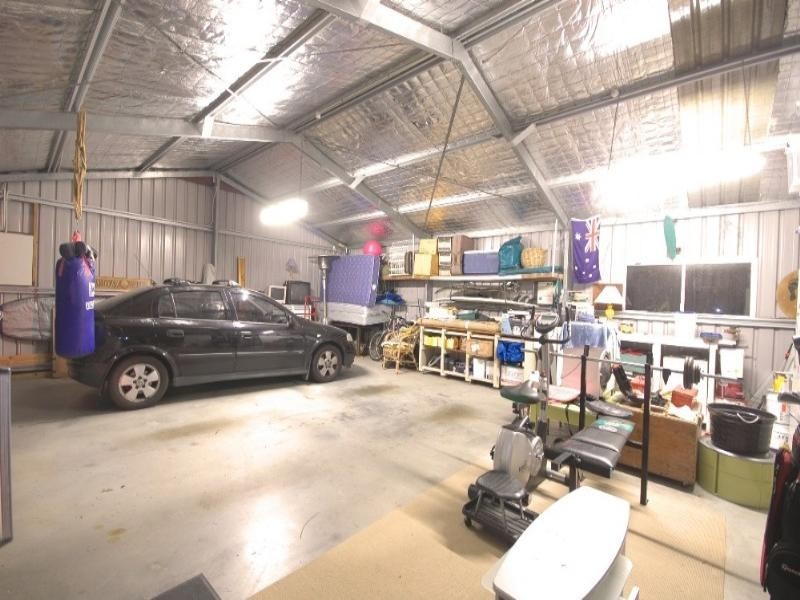 23 Hammond Drive, Gaven QLD 4211