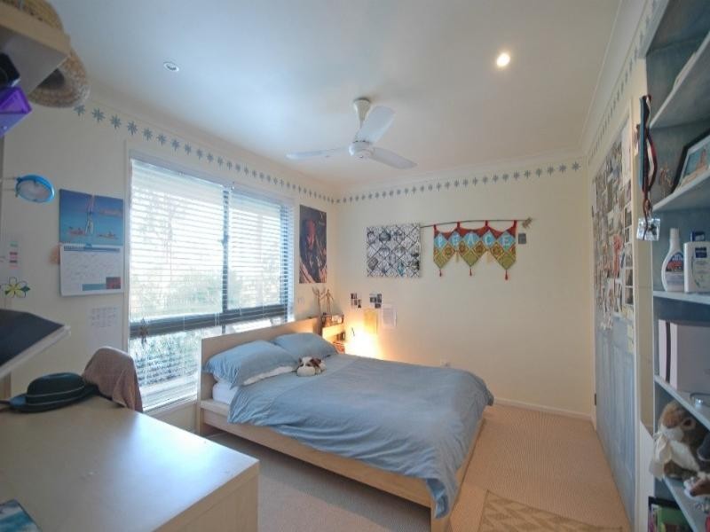 23 Hammond Drive, Gaven QLD 4211