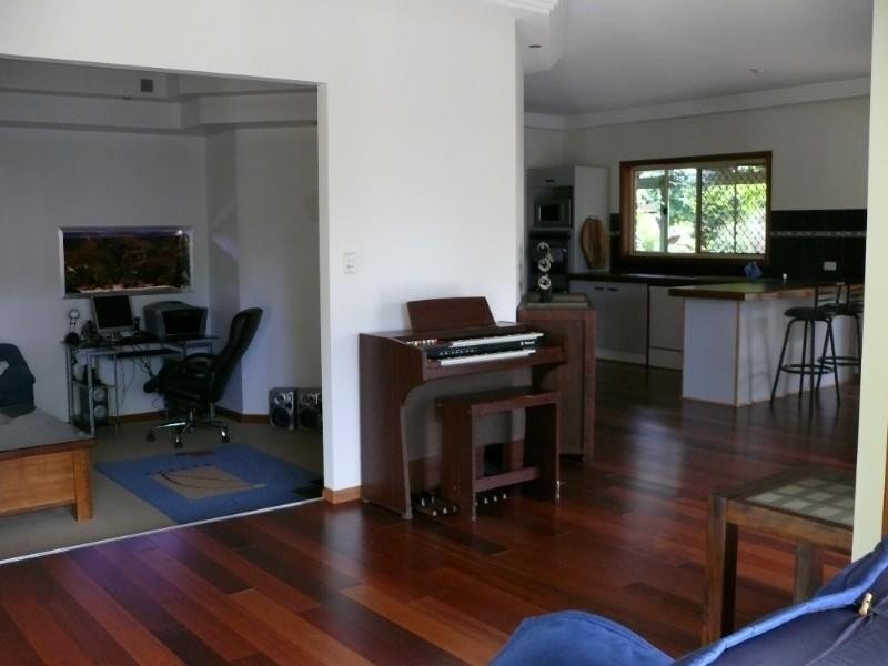 3 Texas Court, Oxenford QLD 4210