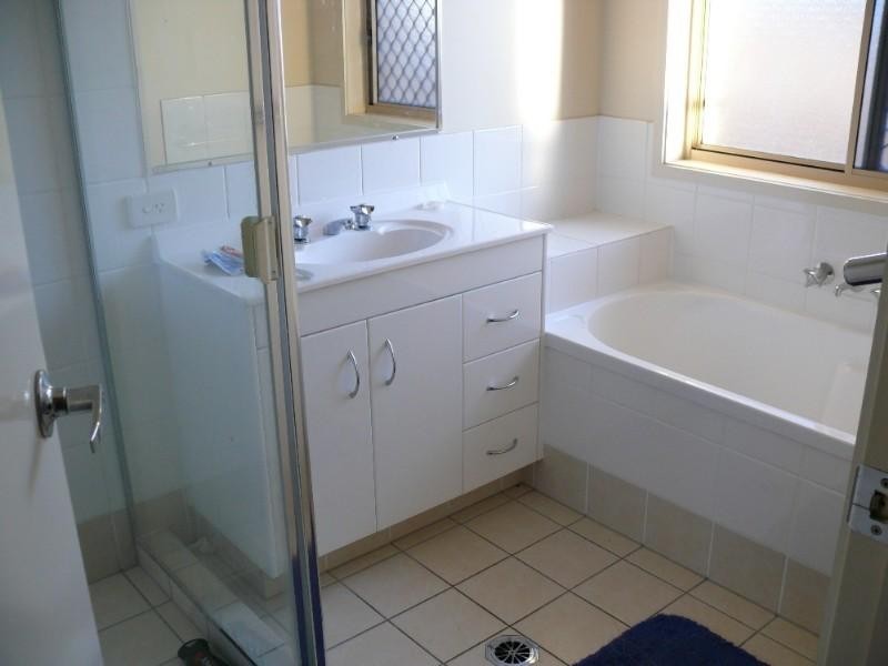 Pacific Pines QLD 4211