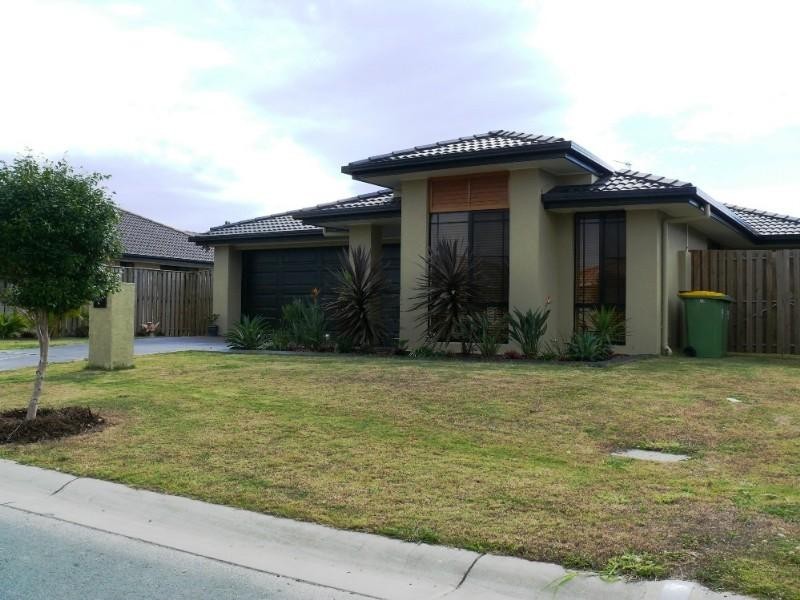 18 Ansett Way, Upper Coomera QLD 4209