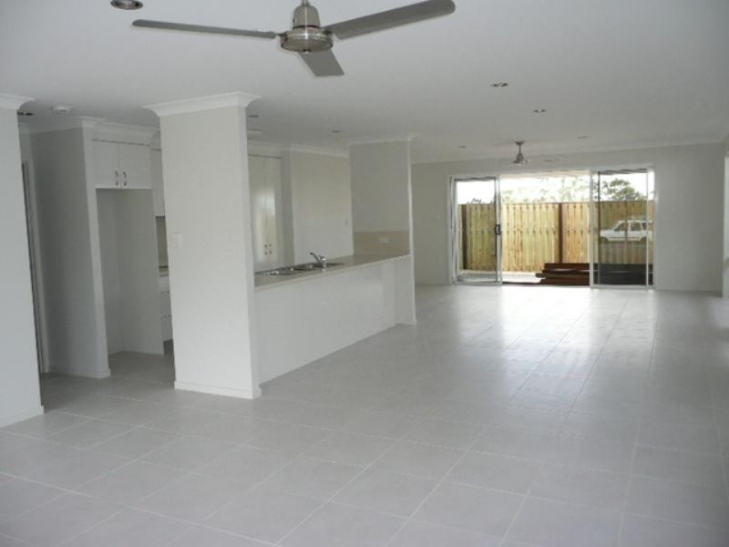 35 Golden Grove, Reedy Creek QLD 4227