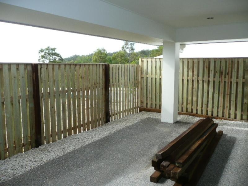 35 Golden Grove, Reedy Creek QLD 4227