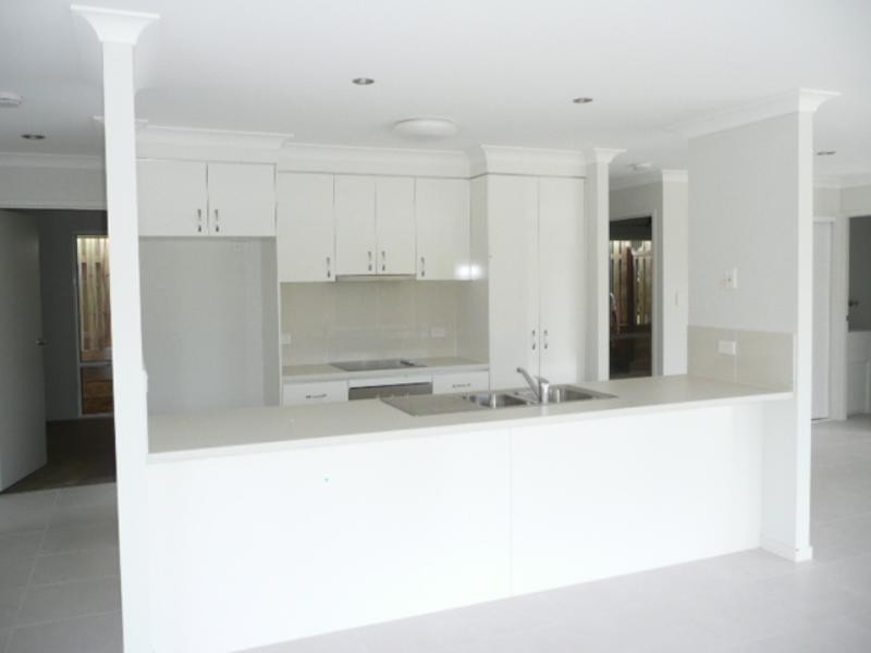 36 Golden Grove Boulevard, Reedy Creek QLD 4227