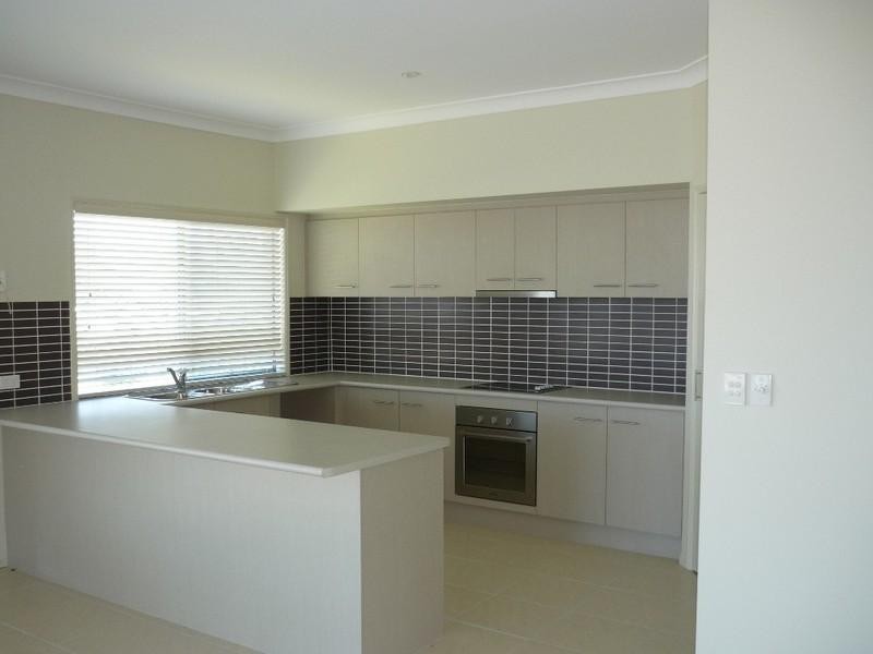 22 Waterclover Drive, Upper Coomera QLD 4209