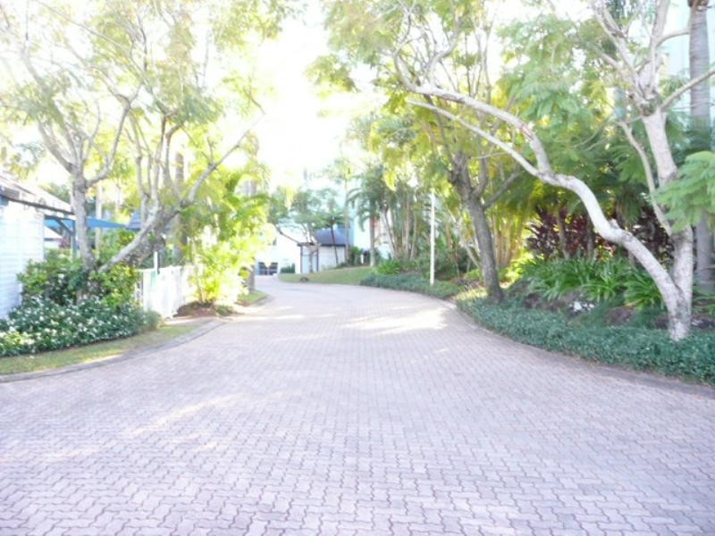 14/75 Morala Avenue, Runaway Bay QLD 4216