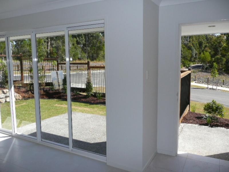 1 Grasslands Court, Reedy Creek QLD 4227