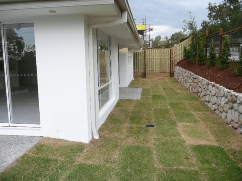 1 Grasslands Court, Reedy Creek QLD 4227