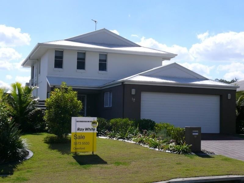 12 Bahkeeta Street, Oxenford QLD 4210
