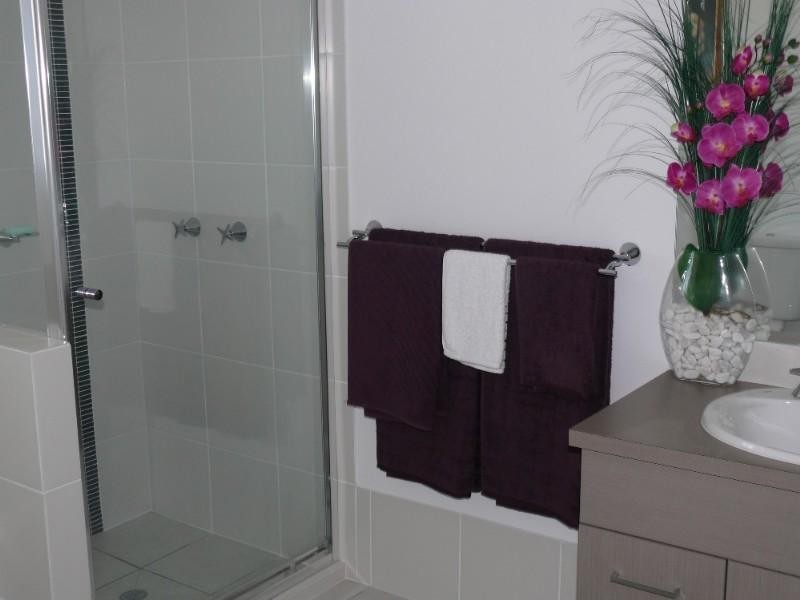 12 Bahkeeta Street, Oxenford QLD 4210