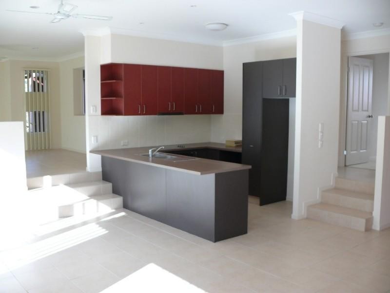 12 Berrimilla Lane, Coomera QLD 4209