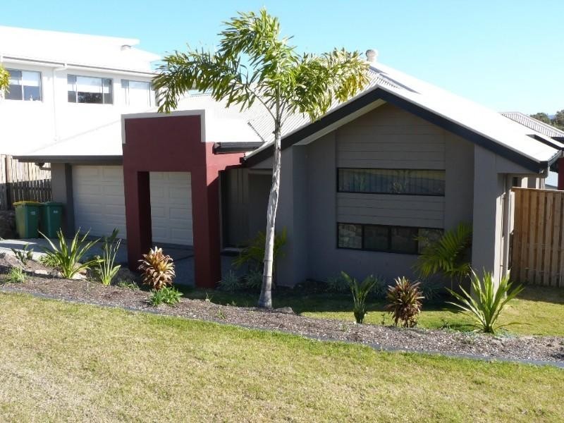 12 Berrimilla Lane, Coomera QLD 4209