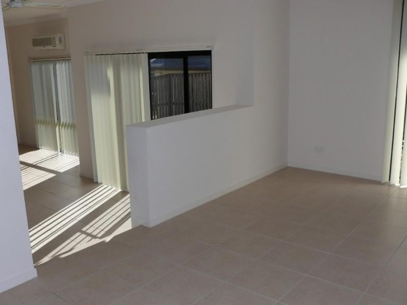 12 Berrimilla Lane, Coomera QLD 4209