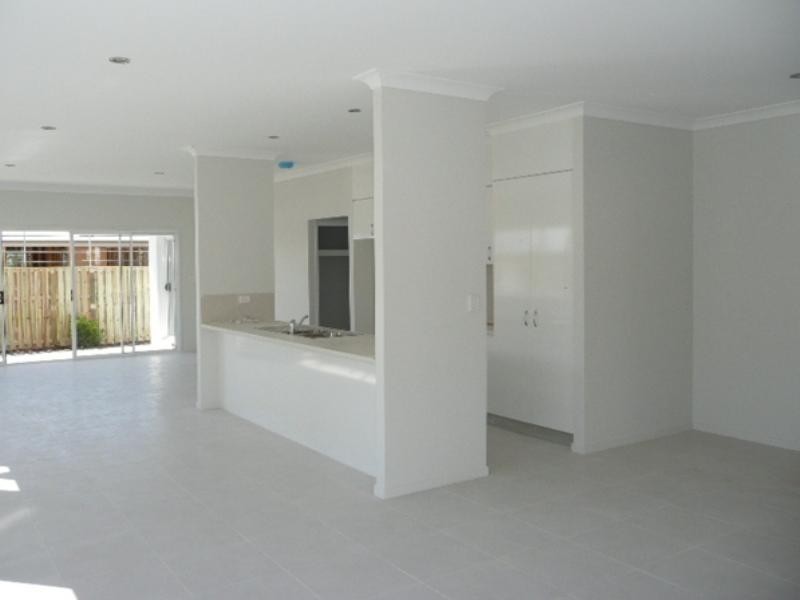 42 Bardin Ridge, Reedy Creek QLD 4227