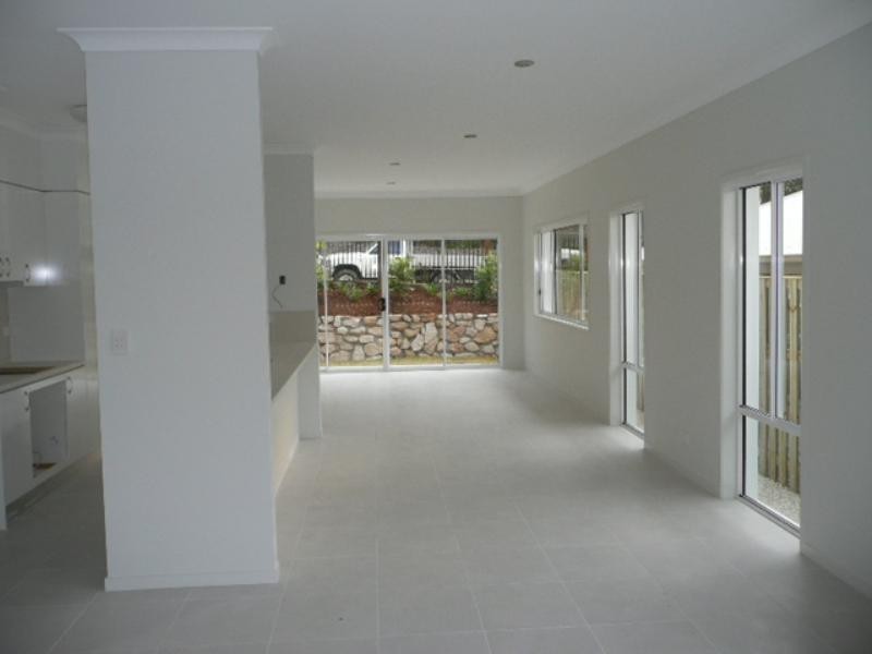 42 Bardin Ridge, Reedy Creek QLD 4227