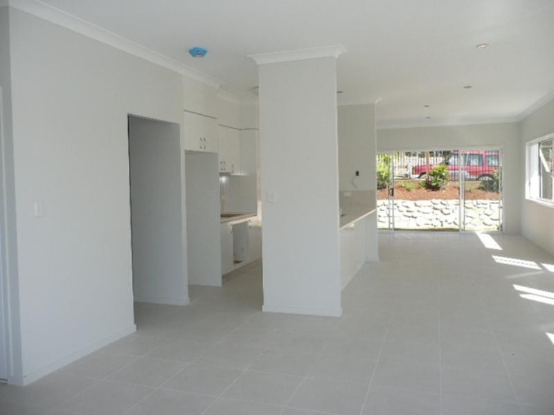 42 Bardin Ridge, Reedy Creek QLD 4227