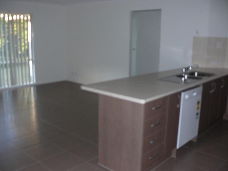 6 Starush Court, Upper Coomera QLD 4209