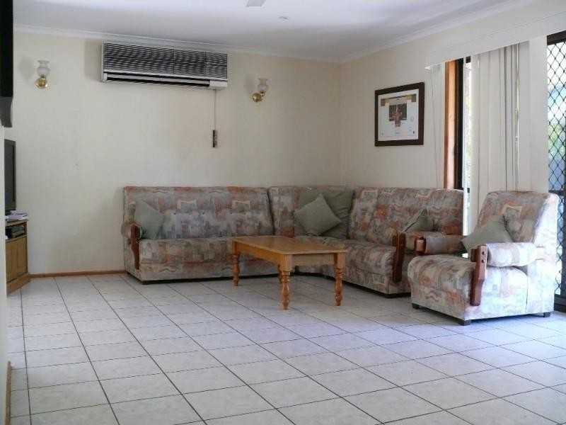 10 Wandilla Drive, Helensvale QLD 4212