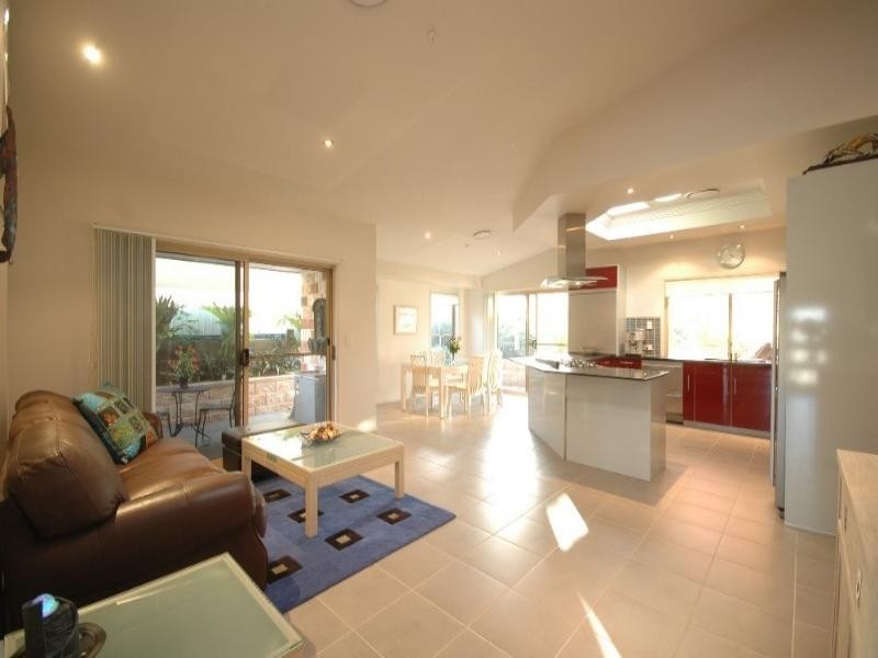 8 Forest Oak Drive, Upper Coomera QLD 4209