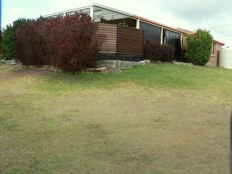 15 Maui Court, Oxenford QLD 4210