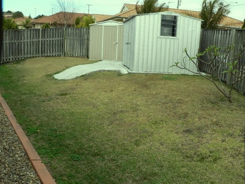 15 Maui Court, Oxenford QLD 4210