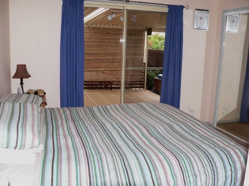 15 Maui Court, Oxenford QLD 4210