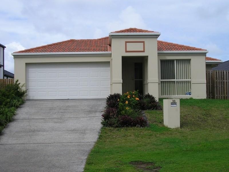 10 Villanova Avenue, Oxenford QLD 4210