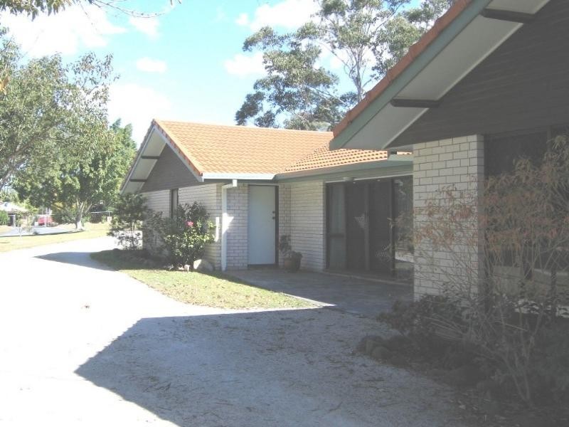 14 Oberon Way, Oxenford QLD 4210