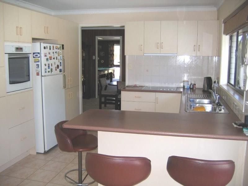 14 Oberon Way, Oxenford QLD 4210