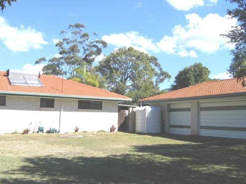 14 Oberon Way, Oxenford QLD 4210