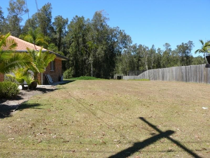 19 Eastern Court, Helensvale QLD 4212