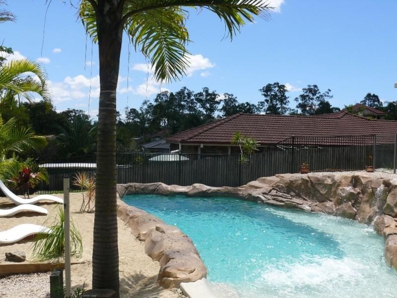 7 Nottinghill Place, Oxenford QLD 4210