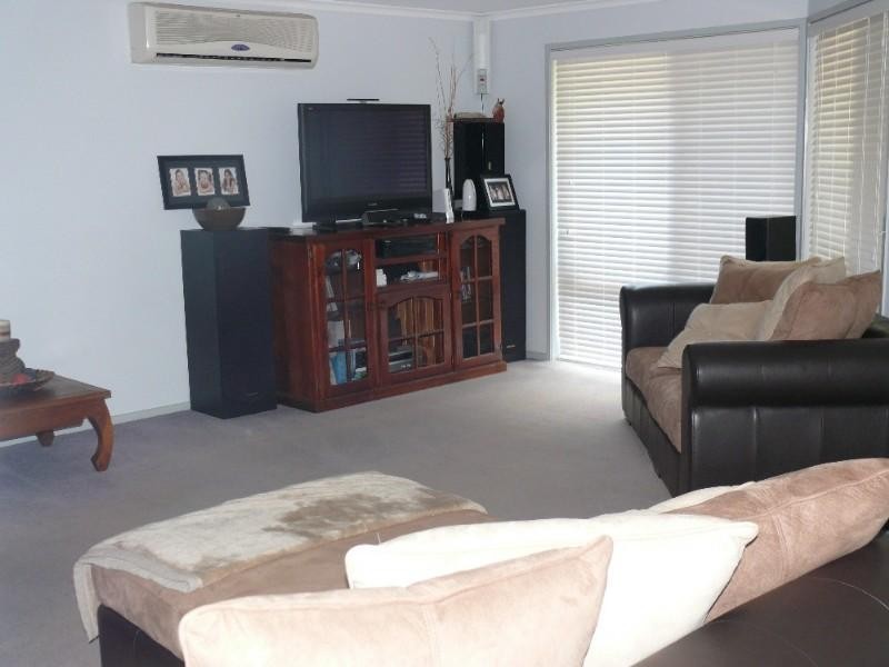 7 Nottinghill Place, Oxenford QLD 4210