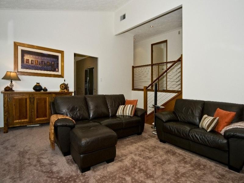 26 Tamworth Drive, Helensvale QLD 4212