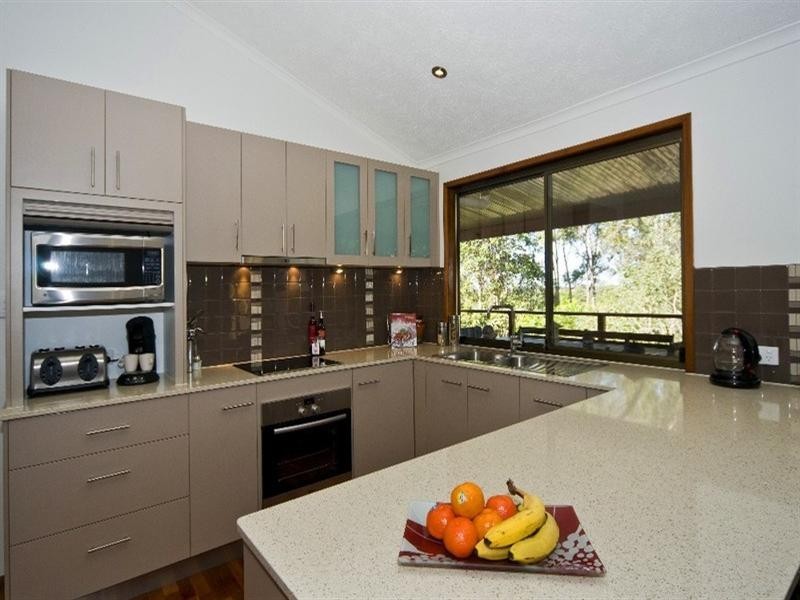 26 Tamworth Drive, Helensvale QLD 4212