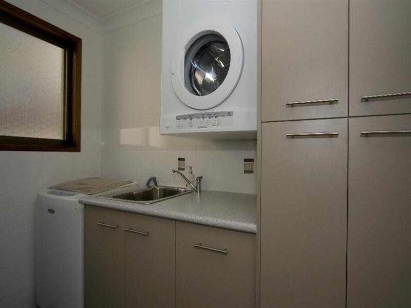 26 Tamworth Drive, Helensvale QLD 4212