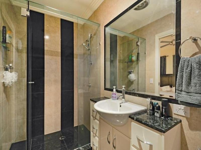 3 Xavier Place, Oxenford QLD 4210