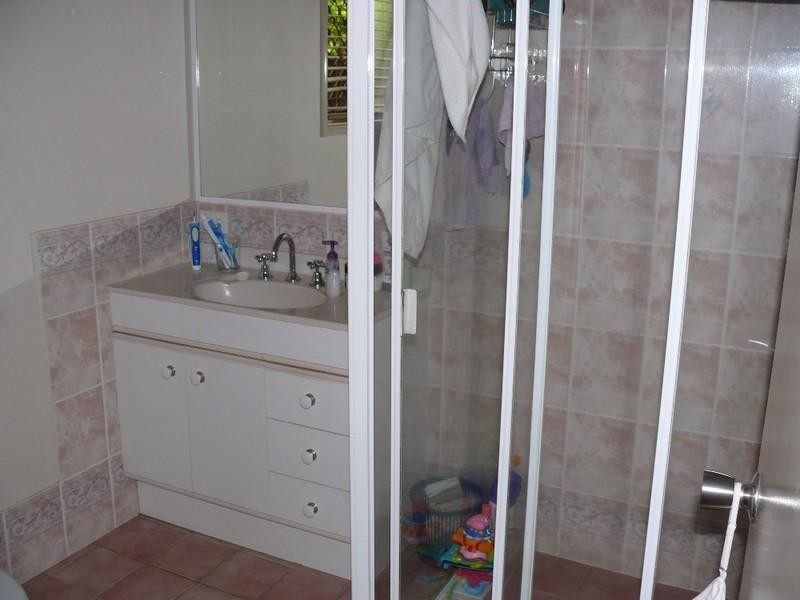 5 Pottinger Crescent, Oxenford QLD 4210