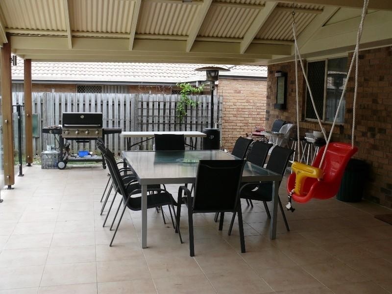 5 Pottinger Crescent, Oxenford QLD 4210