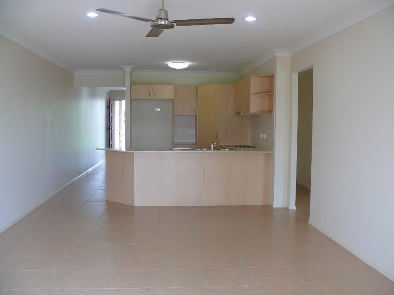 1/31 Blossom Street, Pimpama QLD 4209