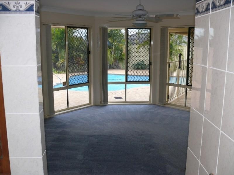 34 Graywillow Boulevard, Oxenford QLD 4210