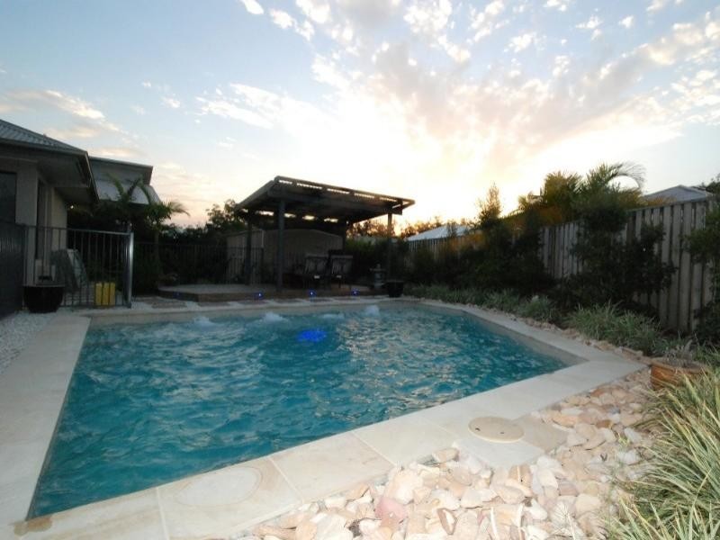 6 Iceberg Lane, Coomera QLD 4209