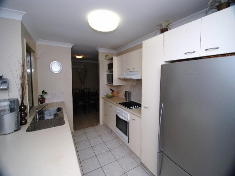 27 Missouri Way, Oxenford QLD 4210