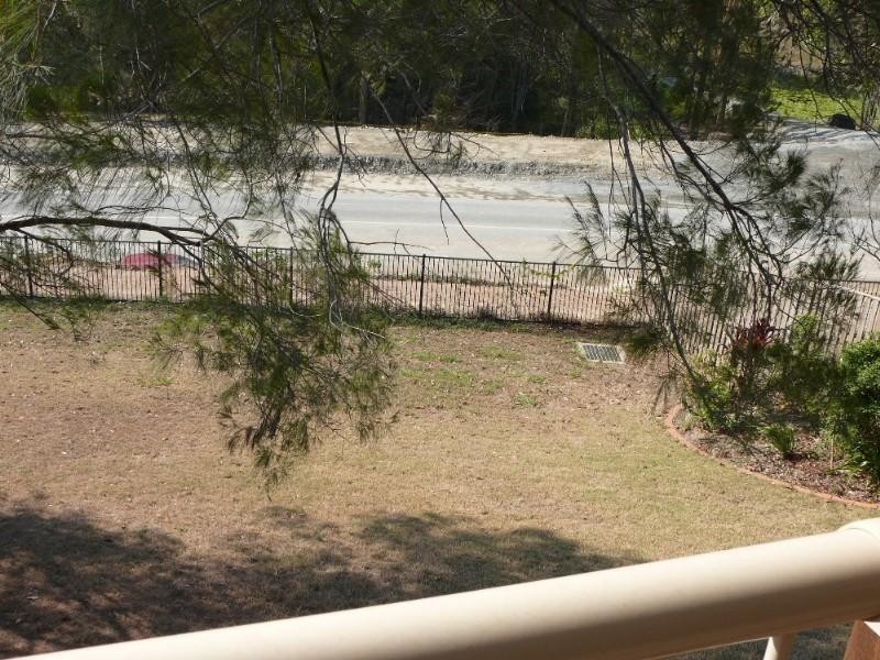 2/9 Wendy Court, Upper Coomera QLD 4209