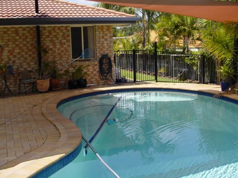 66 Galapagos Way, Pacific Pines QLD 4211