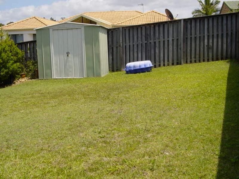 66 Galapagos Way, Pacific Pines QLD 4211