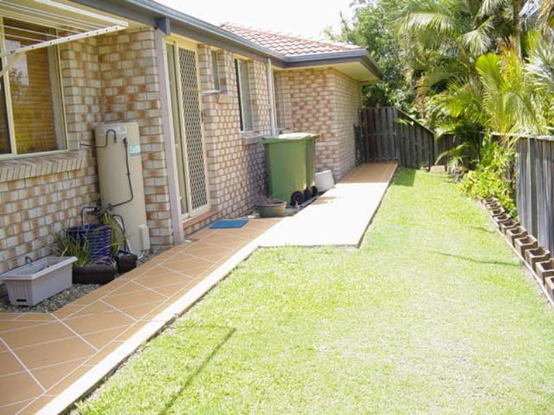 66 Galapagos Way, Pacific Pines QLD 4211