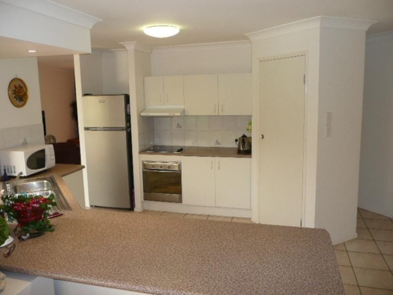 7 Gambier Crescent, Pacific Pines QLD 4211