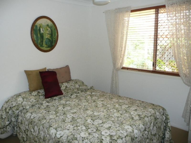 7 Gambier Crescent, Pacific Pines QLD 4211