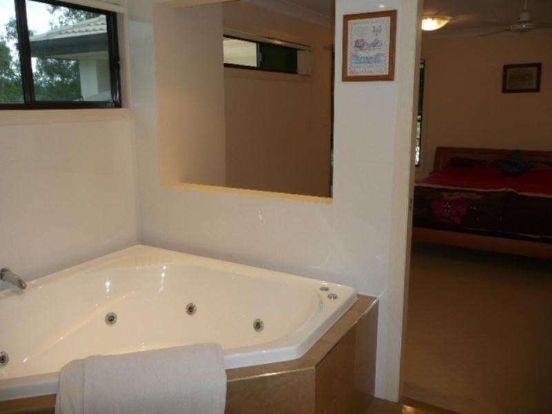 19 Brittany Drive, Oxenford QLD 4210